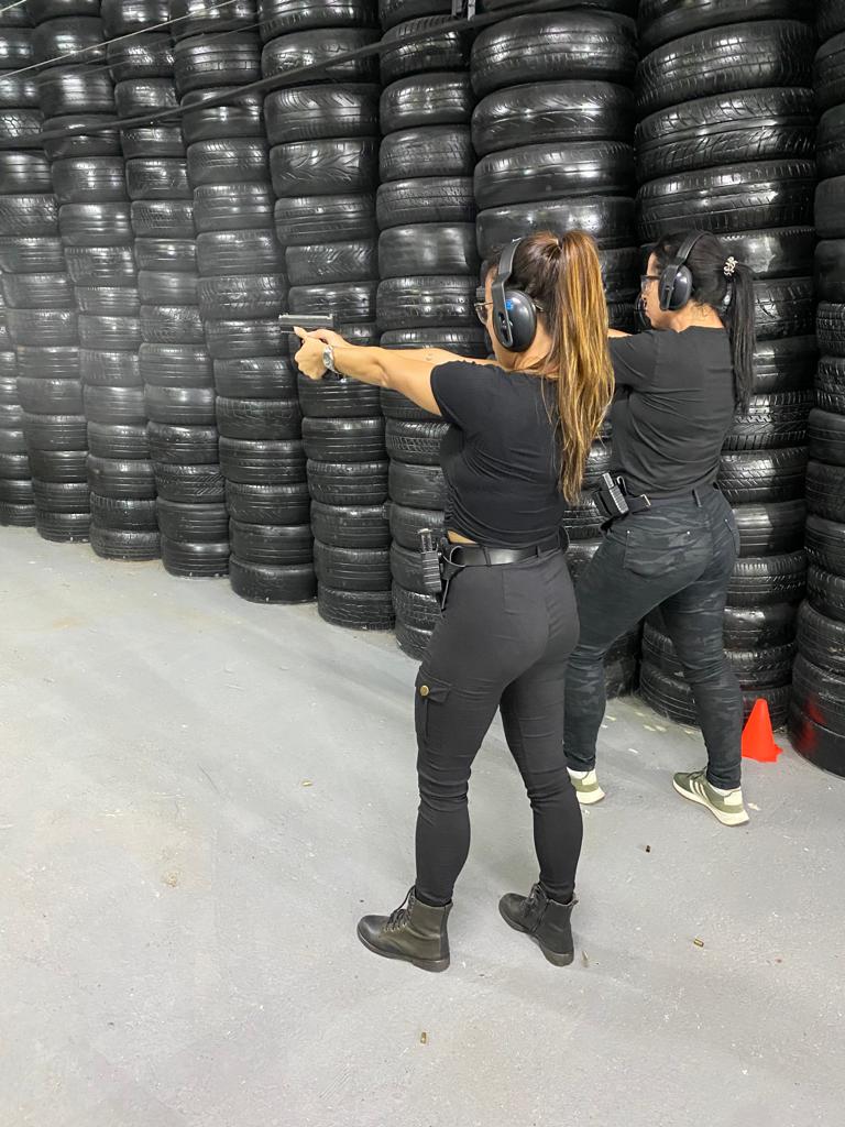 Defensive Pistol: Turma Feminina